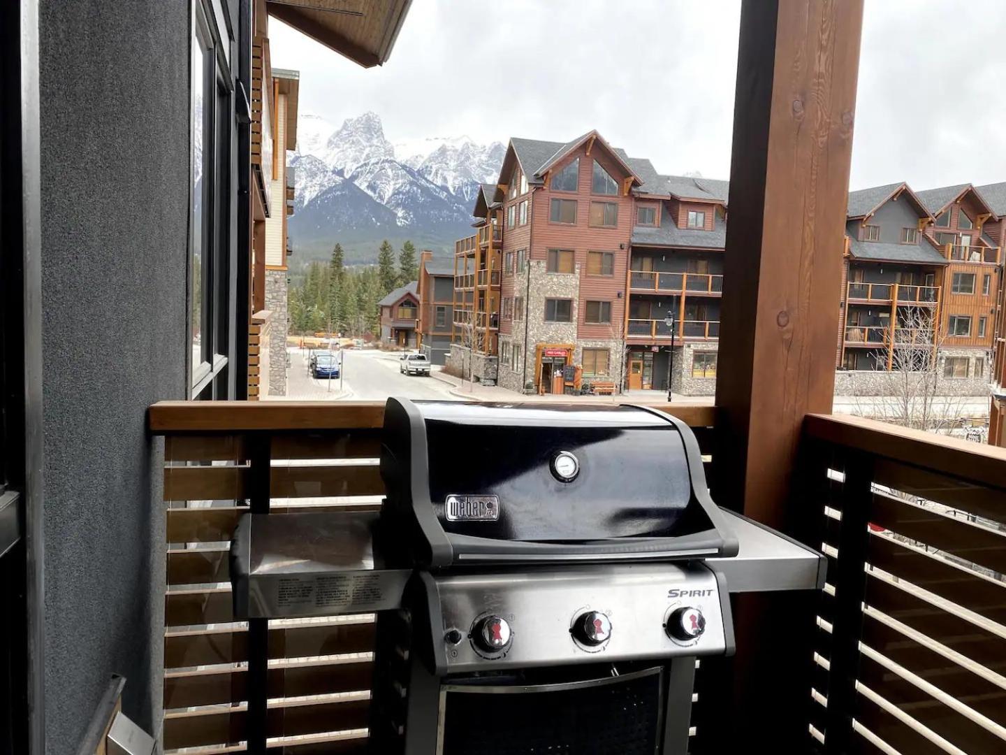 Luxury Unit In The Heart Of Canmore Exteriör bild