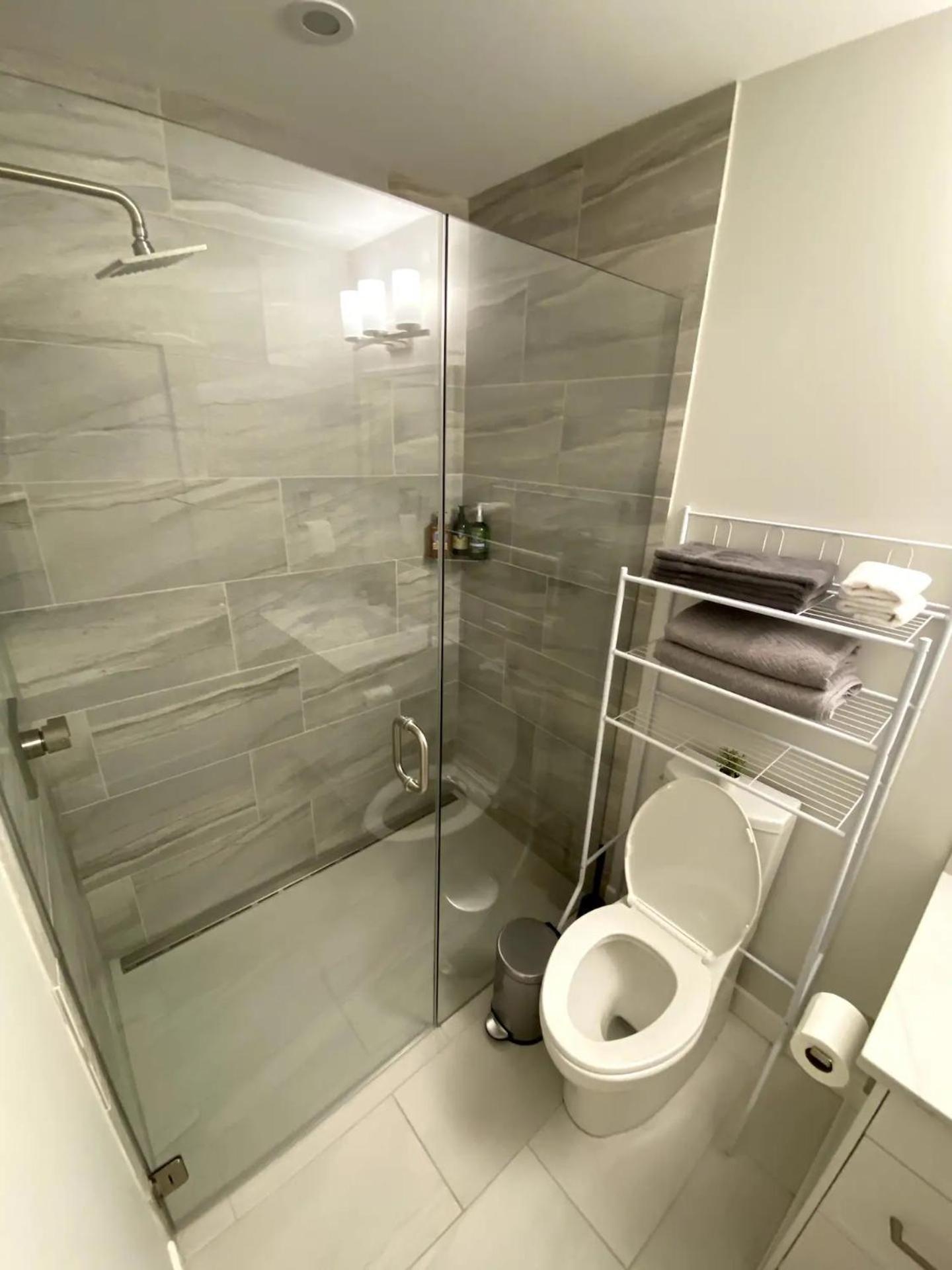 Luxury Unit In The Heart Of Canmore Exteriör bild