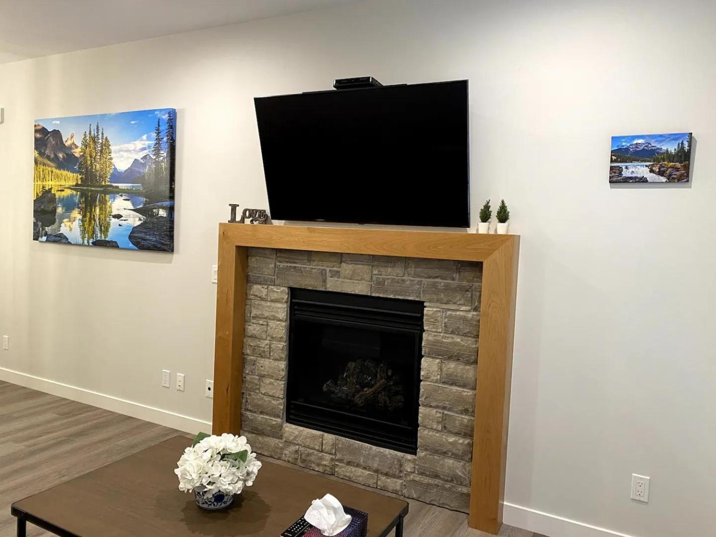 Luxury Unit In The Heart Of Canmore Exteriör bild